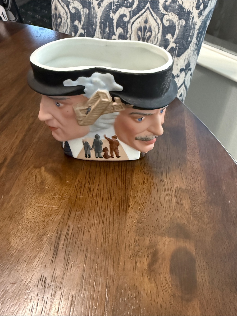 Vintage 1985 Avon Wright Brothers Collector Character Mug